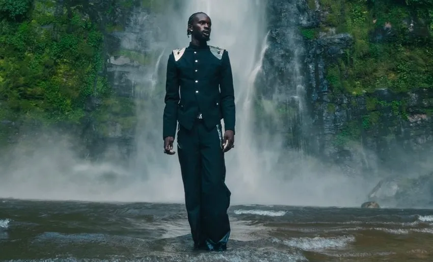 Black Sherif Sacrifice video is out, and the deep storytelling plus hidden meanings have fans talking across Ghana and beyond.