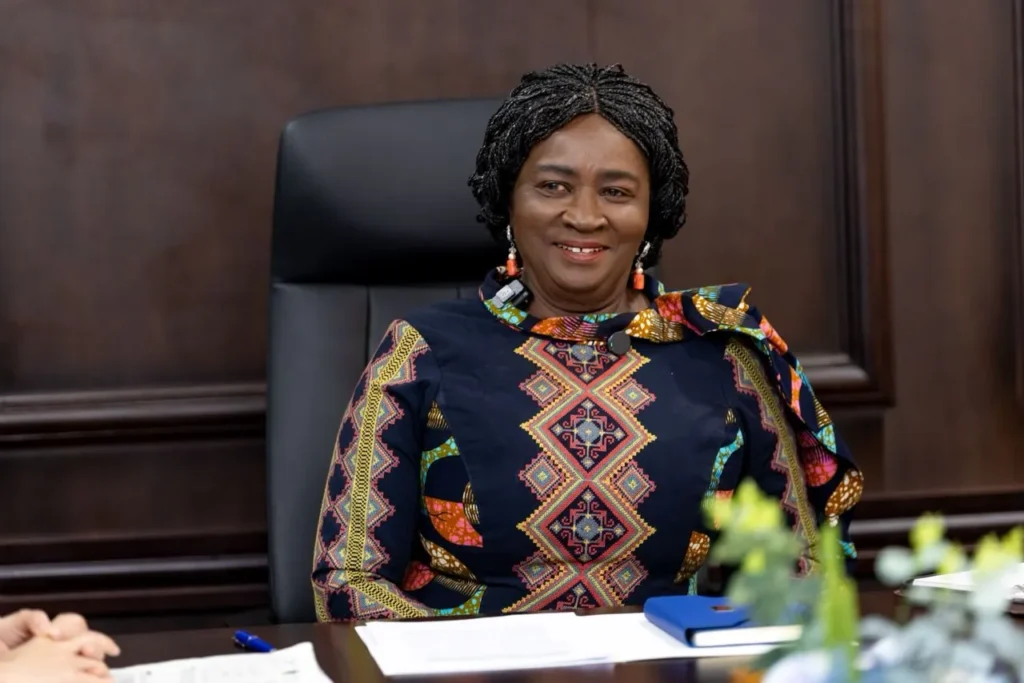 Ghana transport, Jane Naana Opoku Agyemang, public transport Ghana, Ayalolo buses, Metro Mass